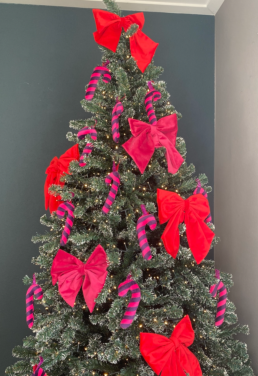 Poppy Christmas pendant